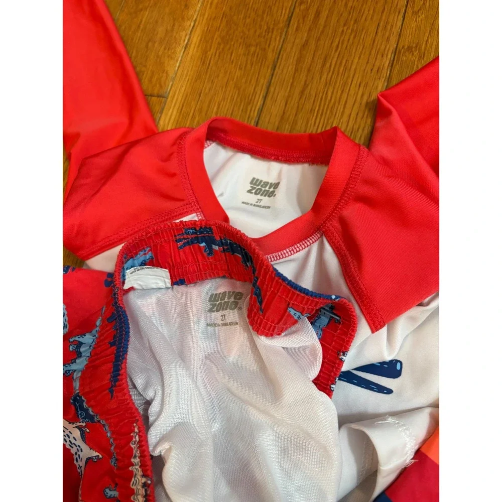 Boys Swimwear Bundle Wave Zone Old Navy Under Armour 2T 3T Rash Guard Trunks